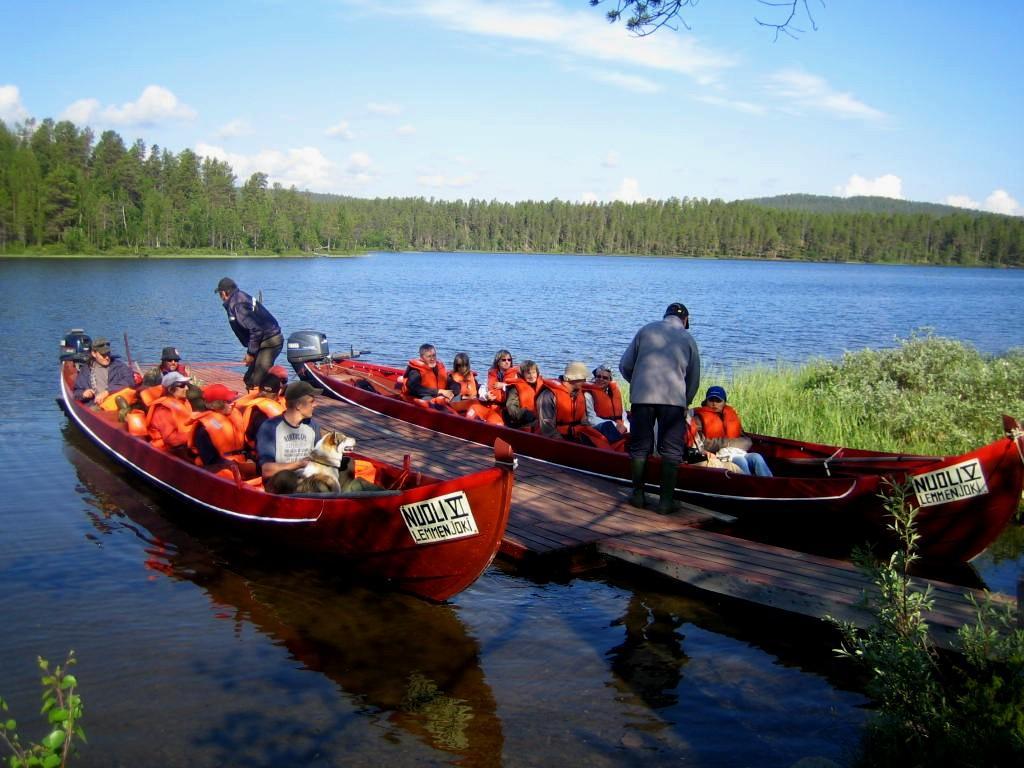 Ahkun Tupa Villa Lemmenjoki Bagian luar foto